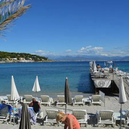 شقة 2 Pieces Avec Loggia, Proche Plage, Garage Et Prestations Soignees A - Fr-1-252-19 أنتيب